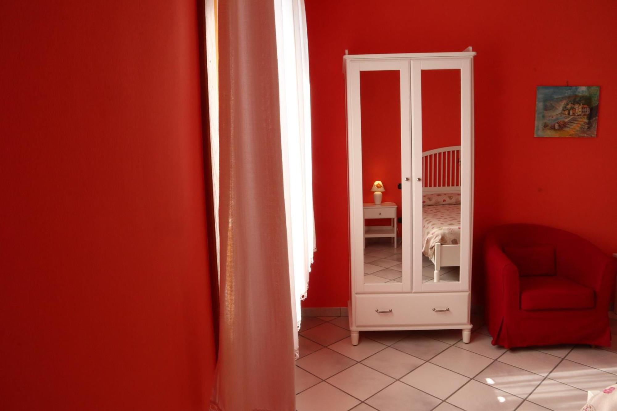 B&B La Casa Del Sole Controne Номер фото